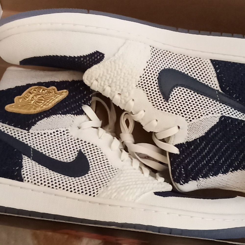 Jordan 1 high flyknit jeter
